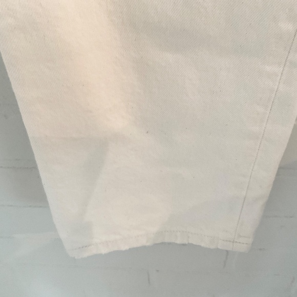 Levi’s 501 White Straight Relaxed fit Button fly Distressed Men or unisex 32x32 - Picture 16 of 16